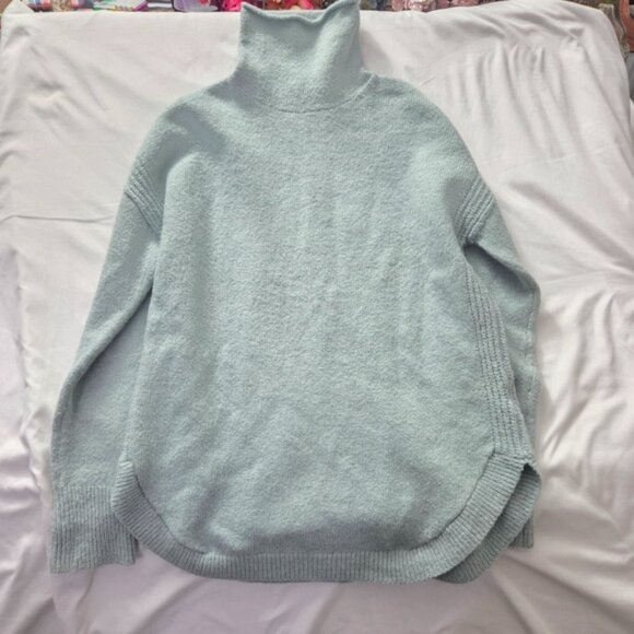 GAP Cozy Turtleneck Tunic Sweater Light Blue Wool Blend Medium - Picture 1 of 9